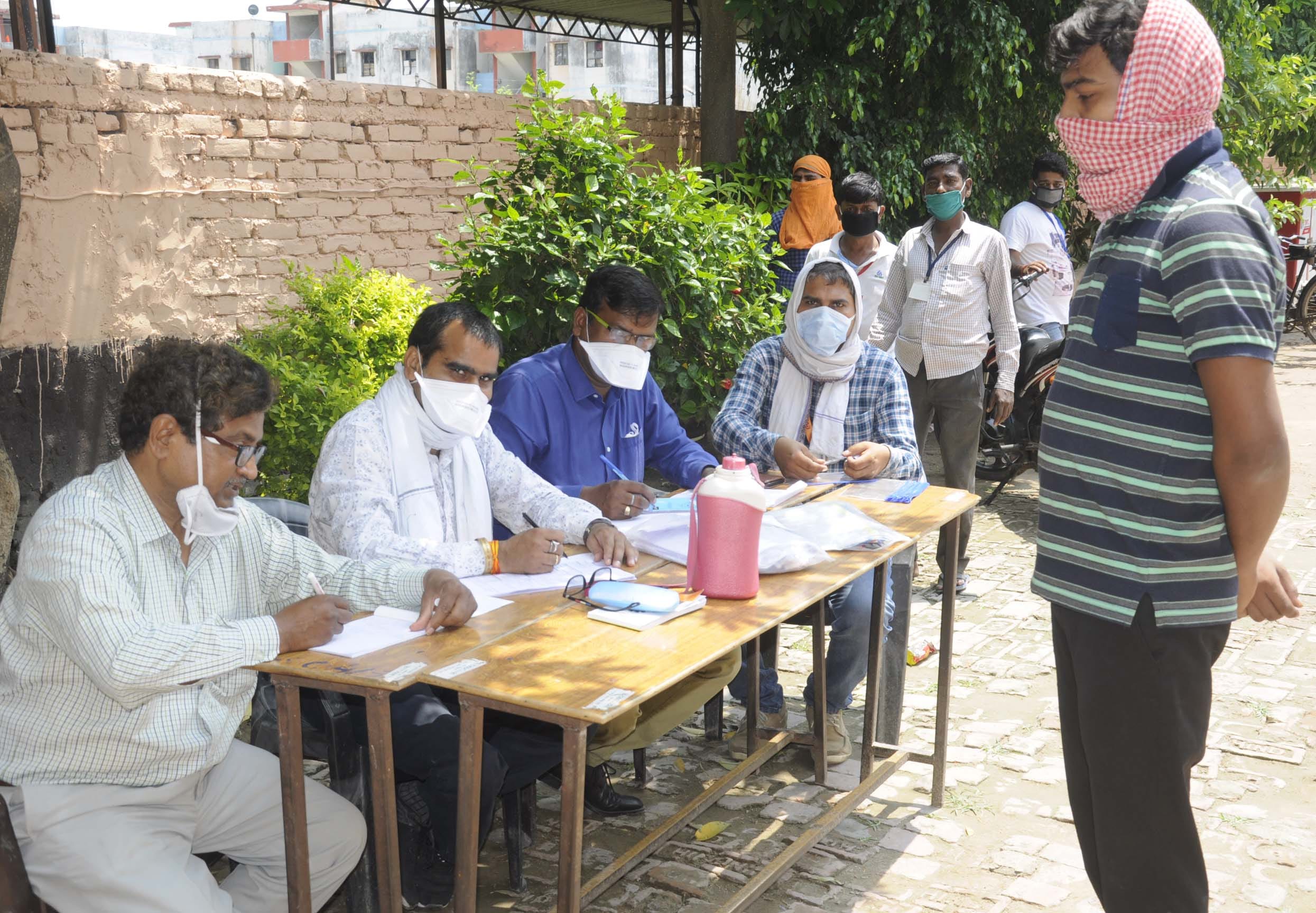 CoronaVirus: Low food, uproar in quarantine center