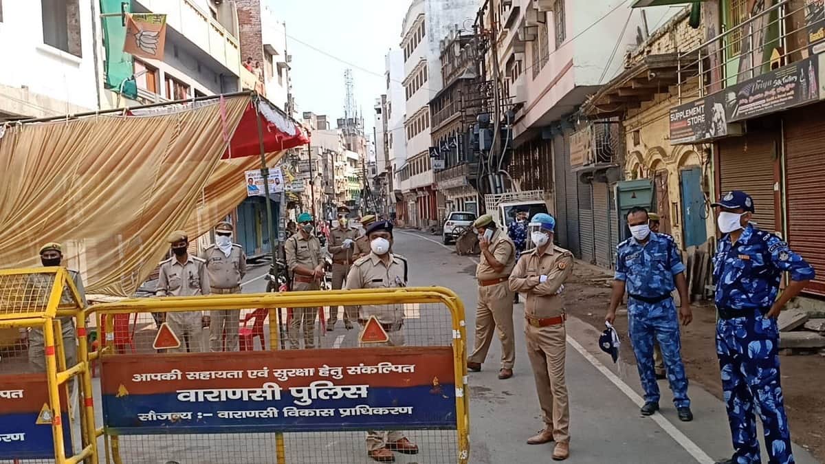 Total full lockdown in varanasi shops closed no activity in city