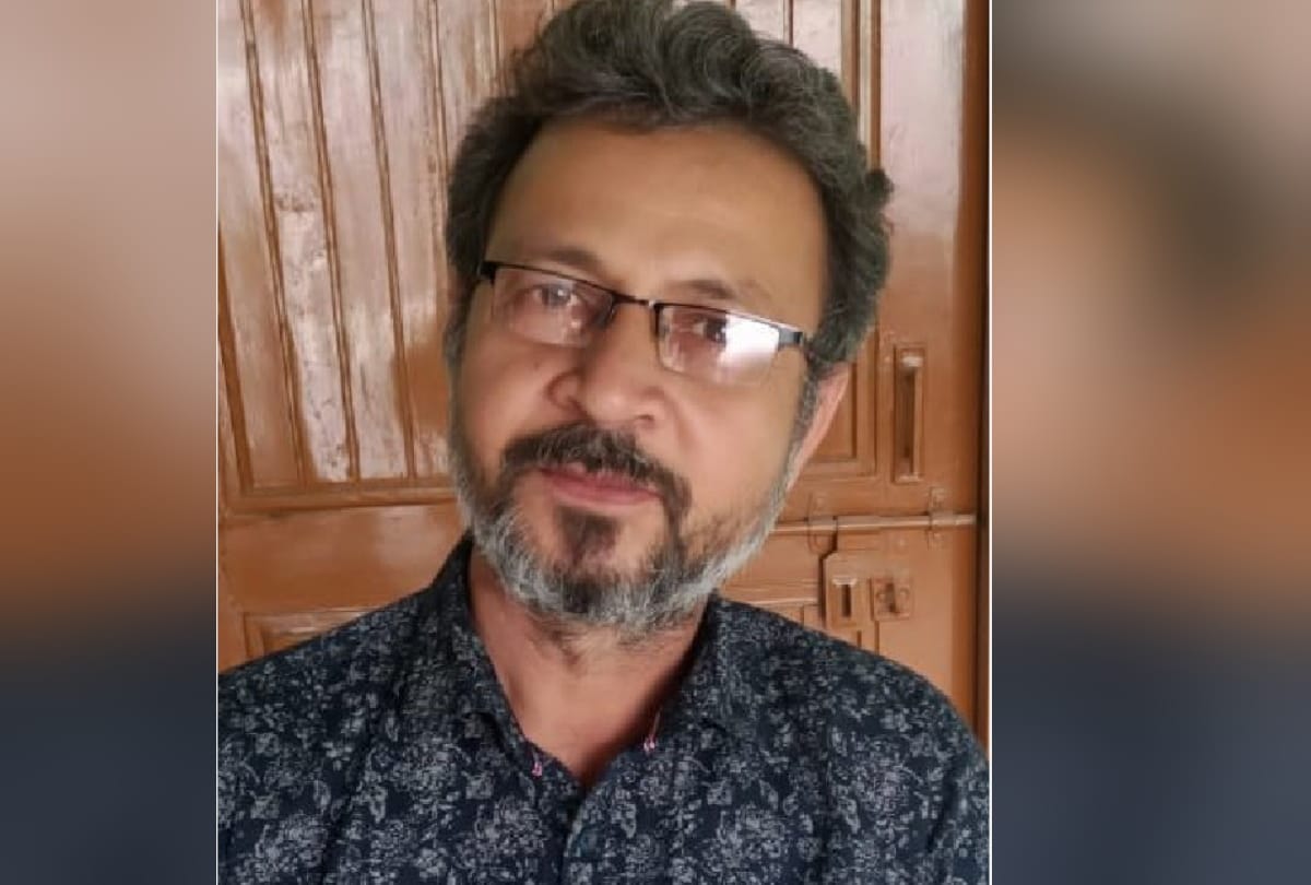 Artists pays tribute to death of Bollywood actor Irrfan Khan