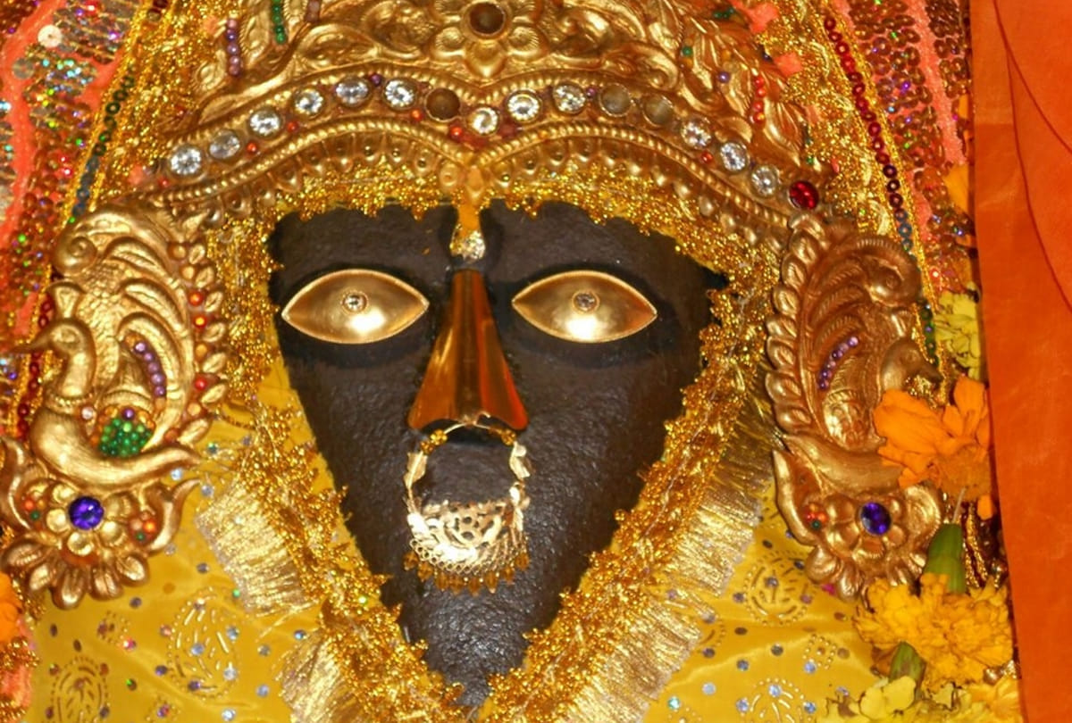 Surya Grahan 2021date time these mantras reduce the negative impacts of Solar eclipse