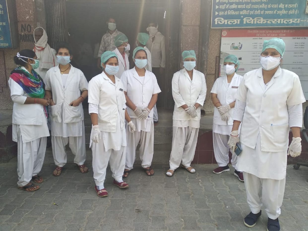 Cleaning workers and nurses demonstrated