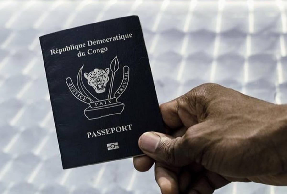 Get passport by contacting Haj pilgrims