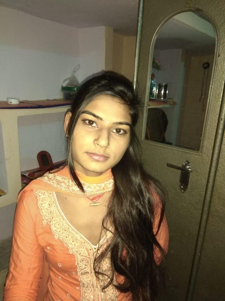 Found dead body of pregnant found in in-laws, people in laws absconding