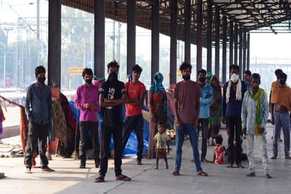 Corona Virus, The laborers from outside states are trapped in Muzaffarnagar and have appealed to CM Yogi for help