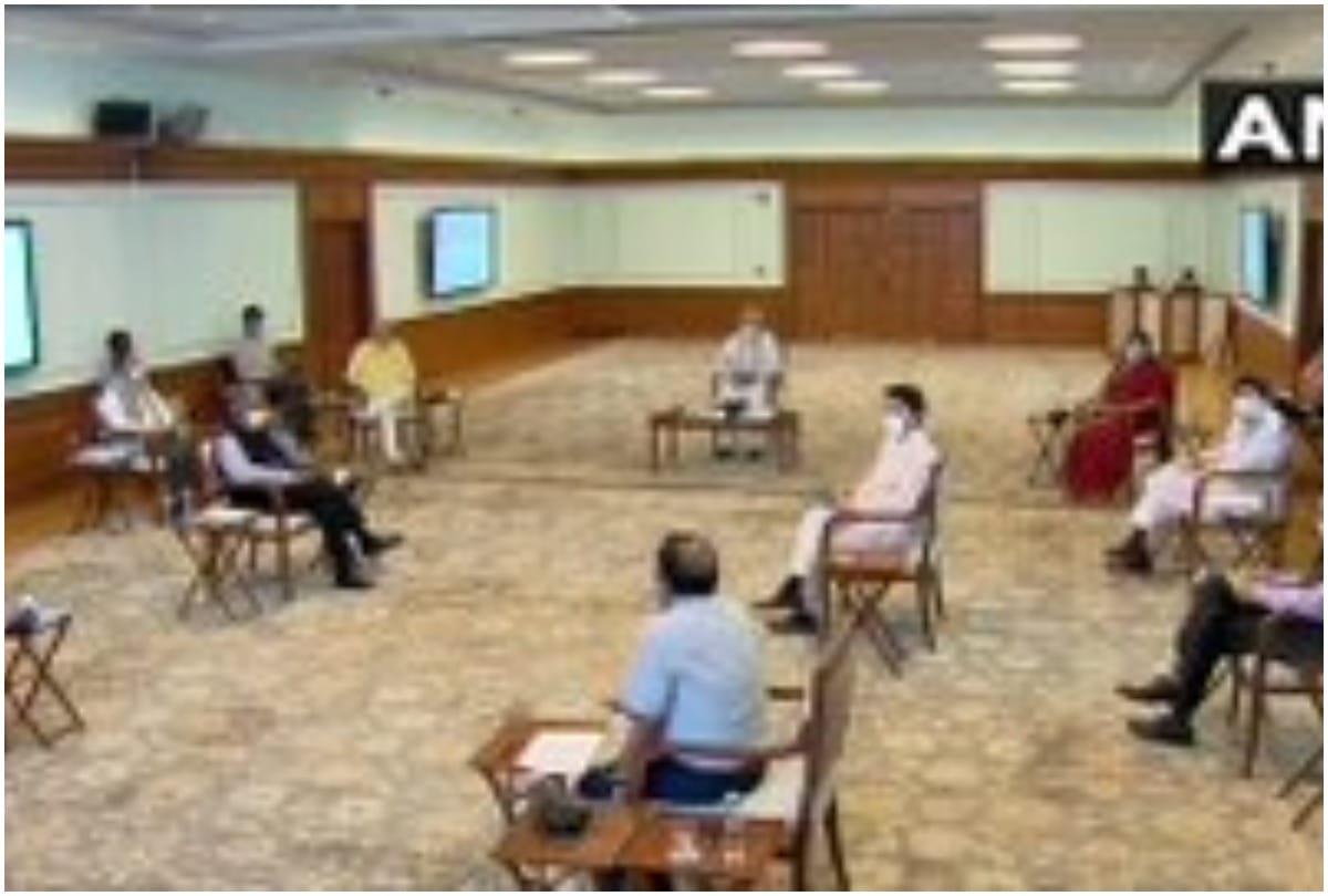 PM Narendra Modi today held a comprehensive meeting with ministers to discuss strategies to attract more foreign investments into India