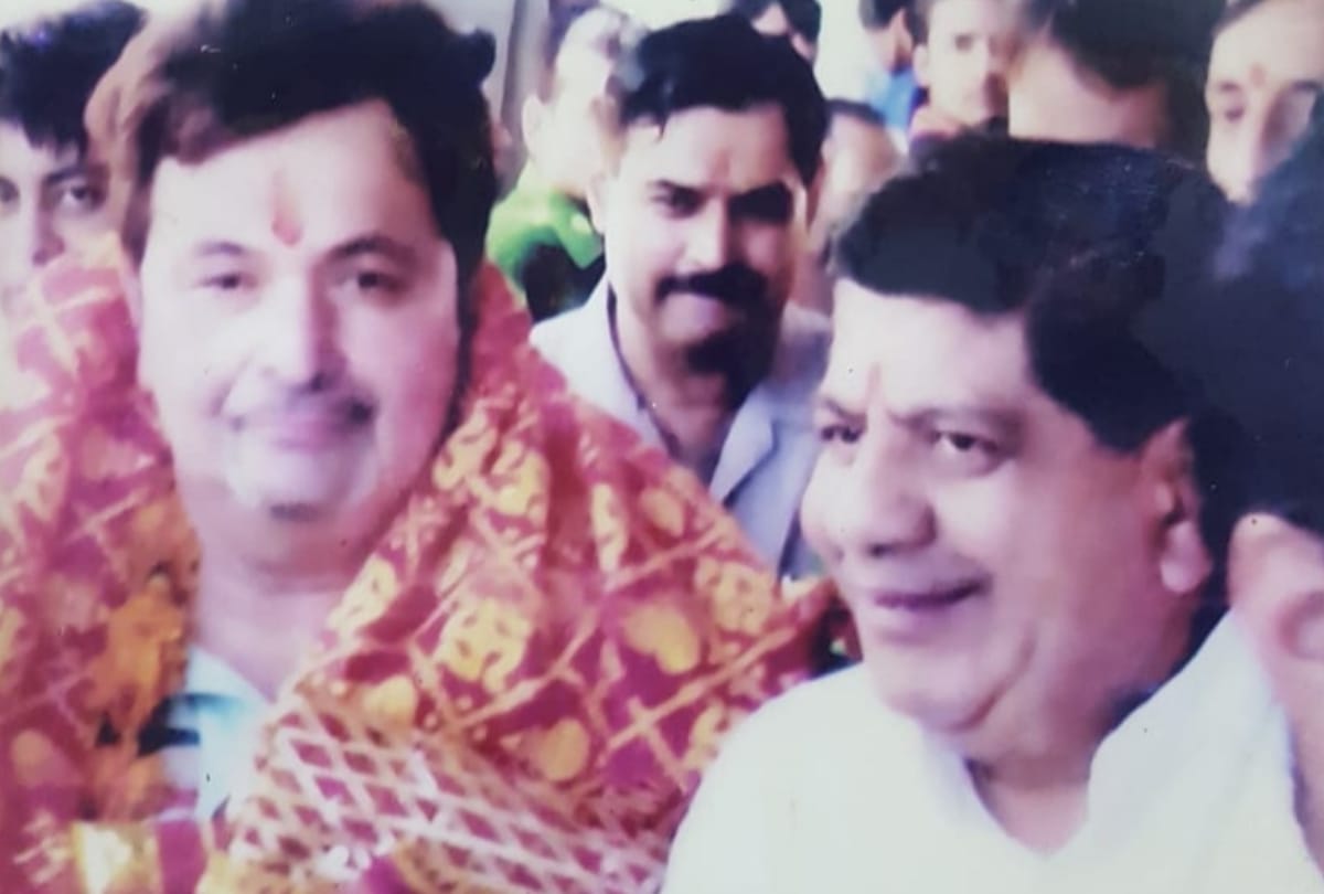 Rishi Kapoor paid obeisance at chintpurni temple una himachal in 2007 for hit of Ranbir kapoor movie saawariya