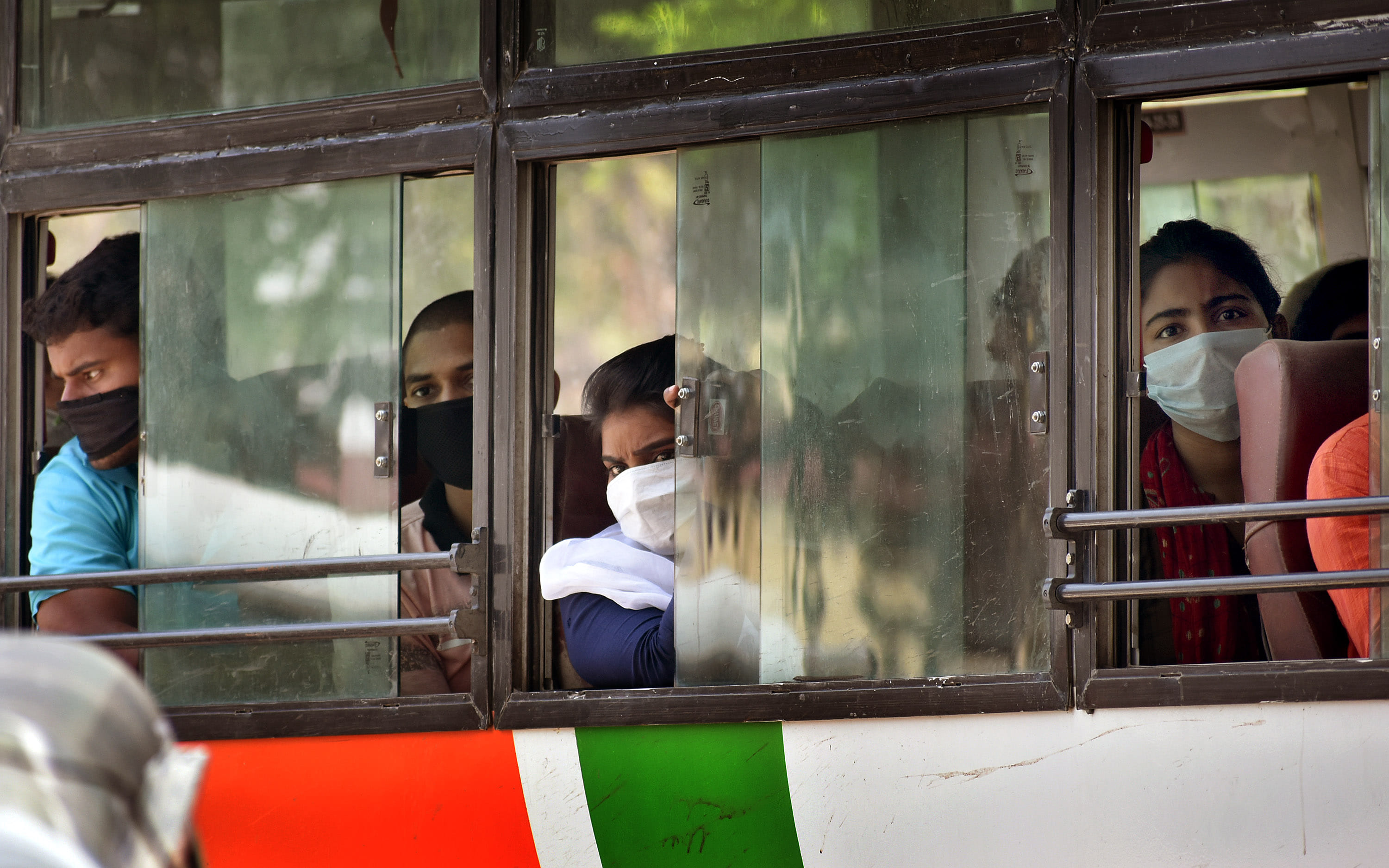 ayagraj: Dreams closed in bundle, students started worrying about the future