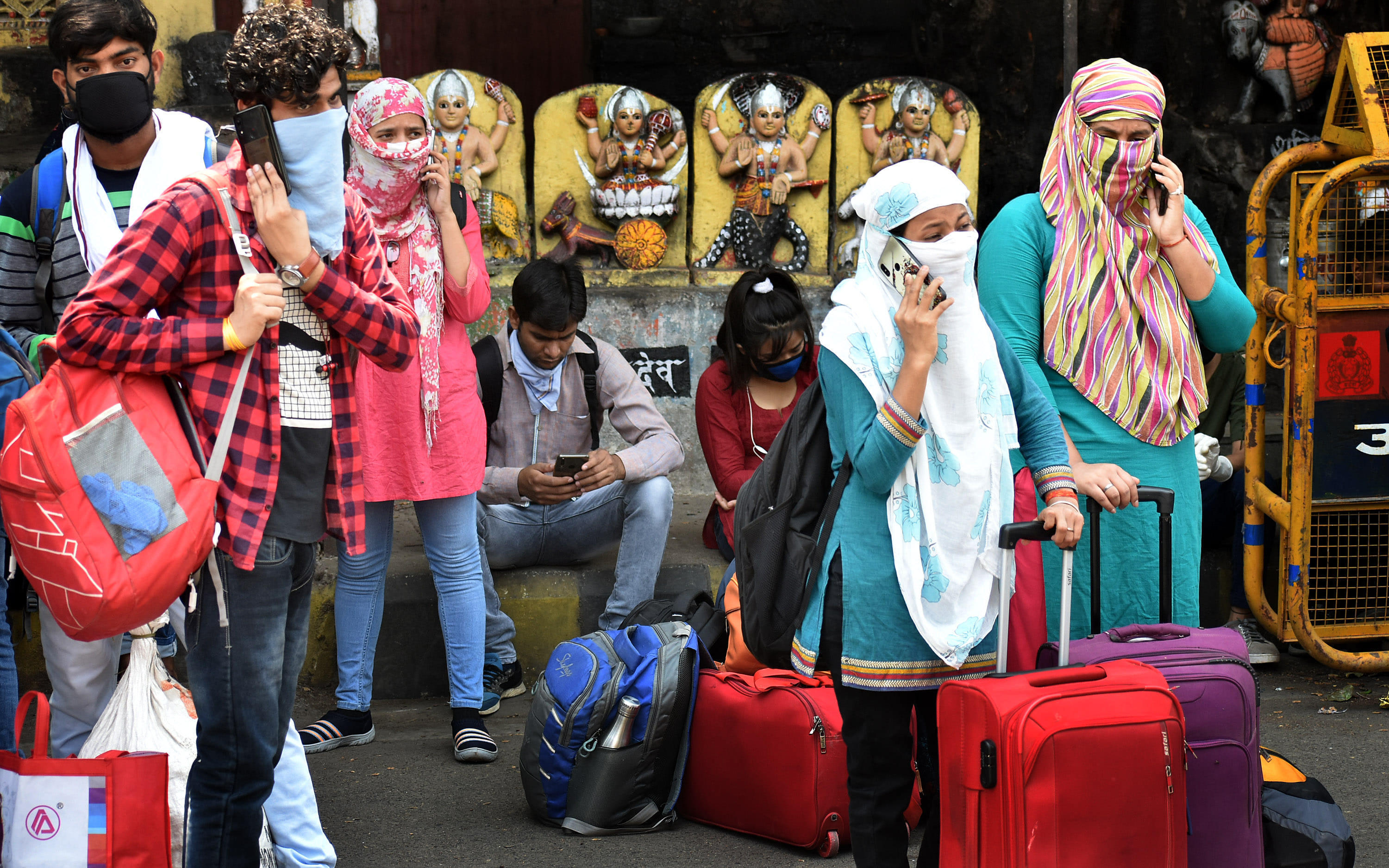 Seven and a half thousand students were sent from 275 buses in Prayagraj