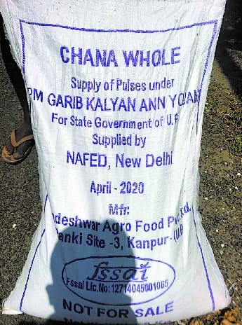 Chana reaches ration shops, poor will get free from May 15