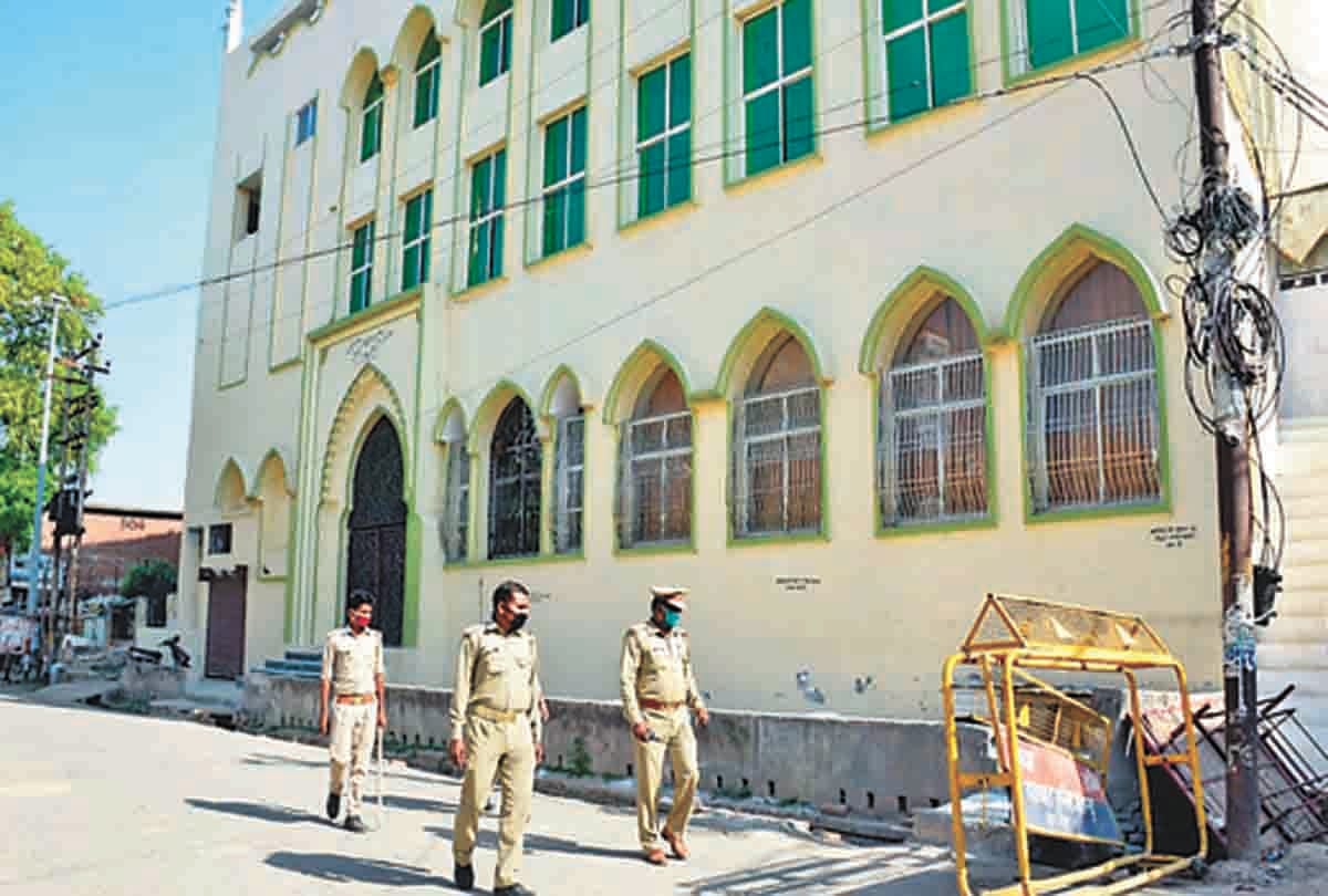 CoronaVirus: eight village seals including Barhupur, thermal screening of 553 people