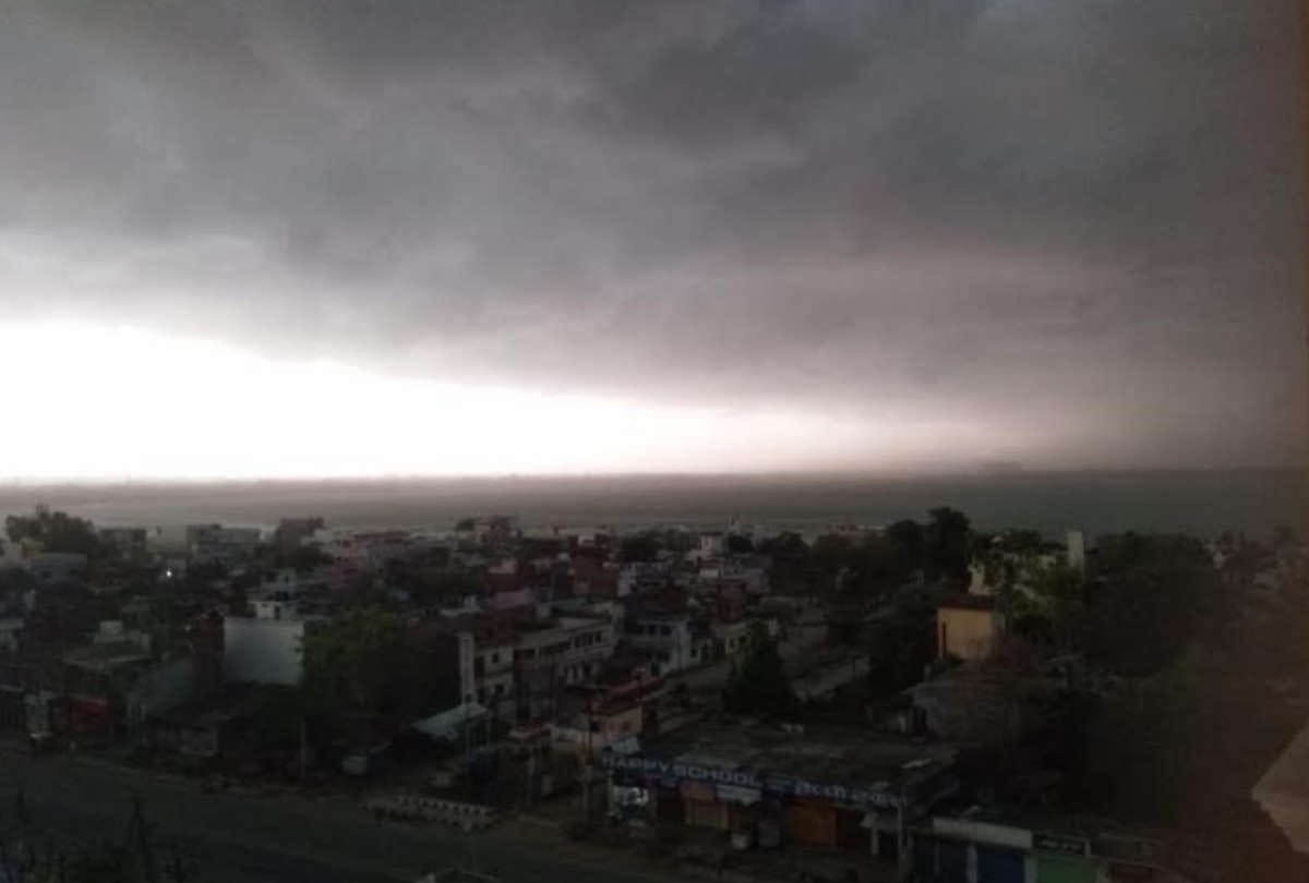 Gorakhpur UP (Uttar Pradesh) Weather Update Today Latest News Update Today: Heavy rain start with cold wave wind in gorakhpur