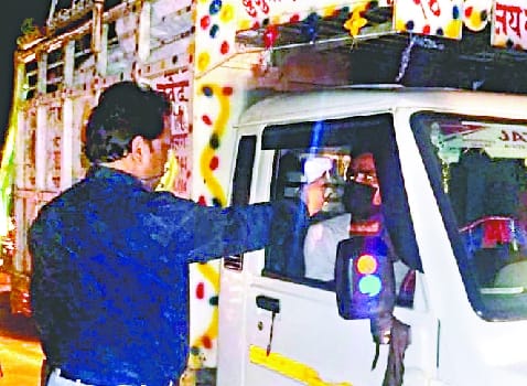 Entry into Delapir wholesale vegetable-fruit market now only after thermal screening