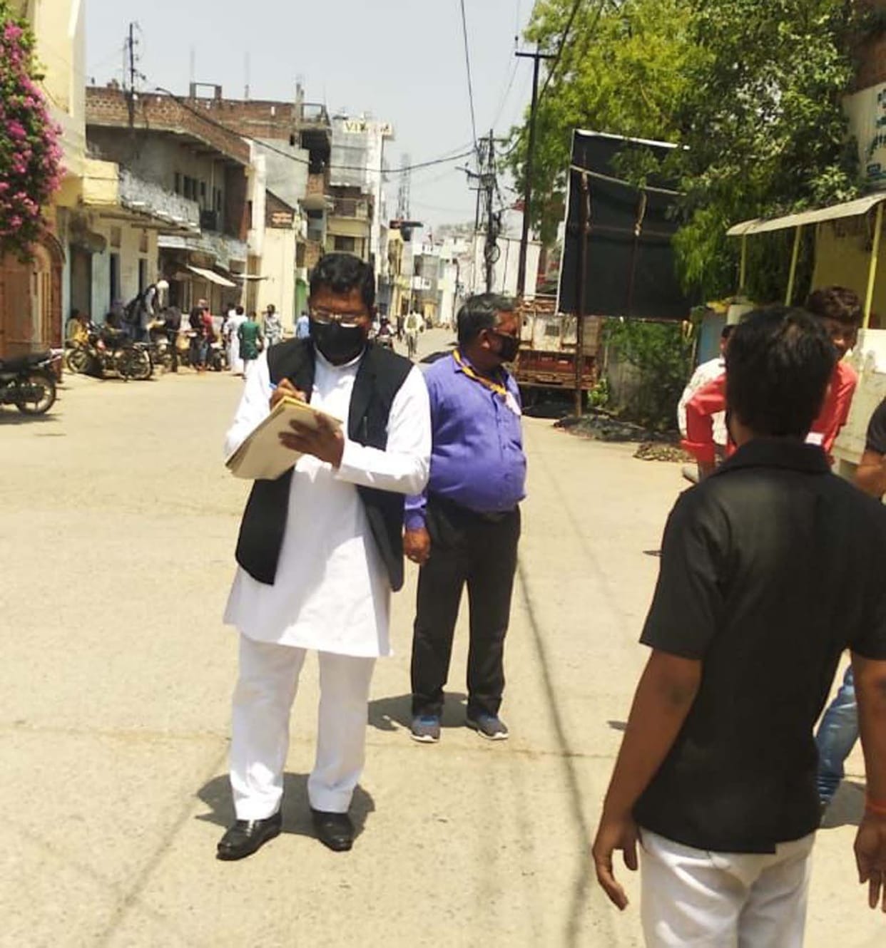 mask distribution in banda