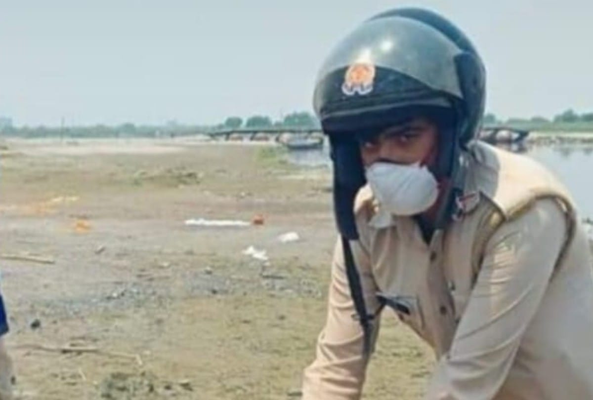 police cremated father of disabled daughter in mathura lockdown news