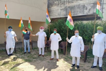 Coronavirus update in Punjab: Congress and BJP target each other in Punjab