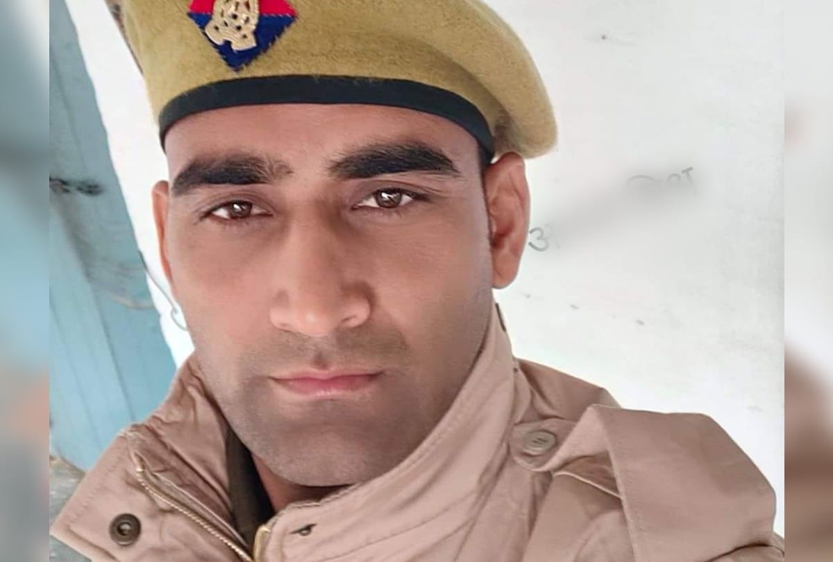 Up Police Constable Died Due To Electric Shock In Etah