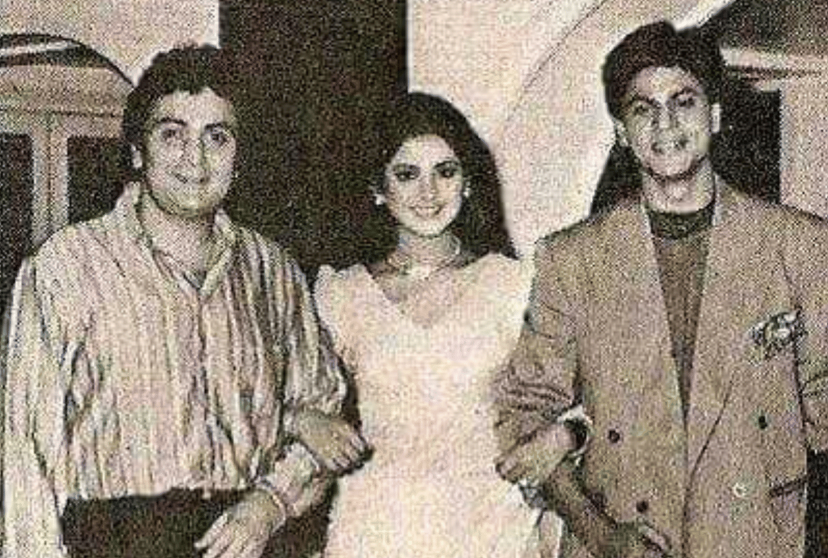 Shahrukh Khan became emotional by remembering Rishi Kapoor shared his first film of his career