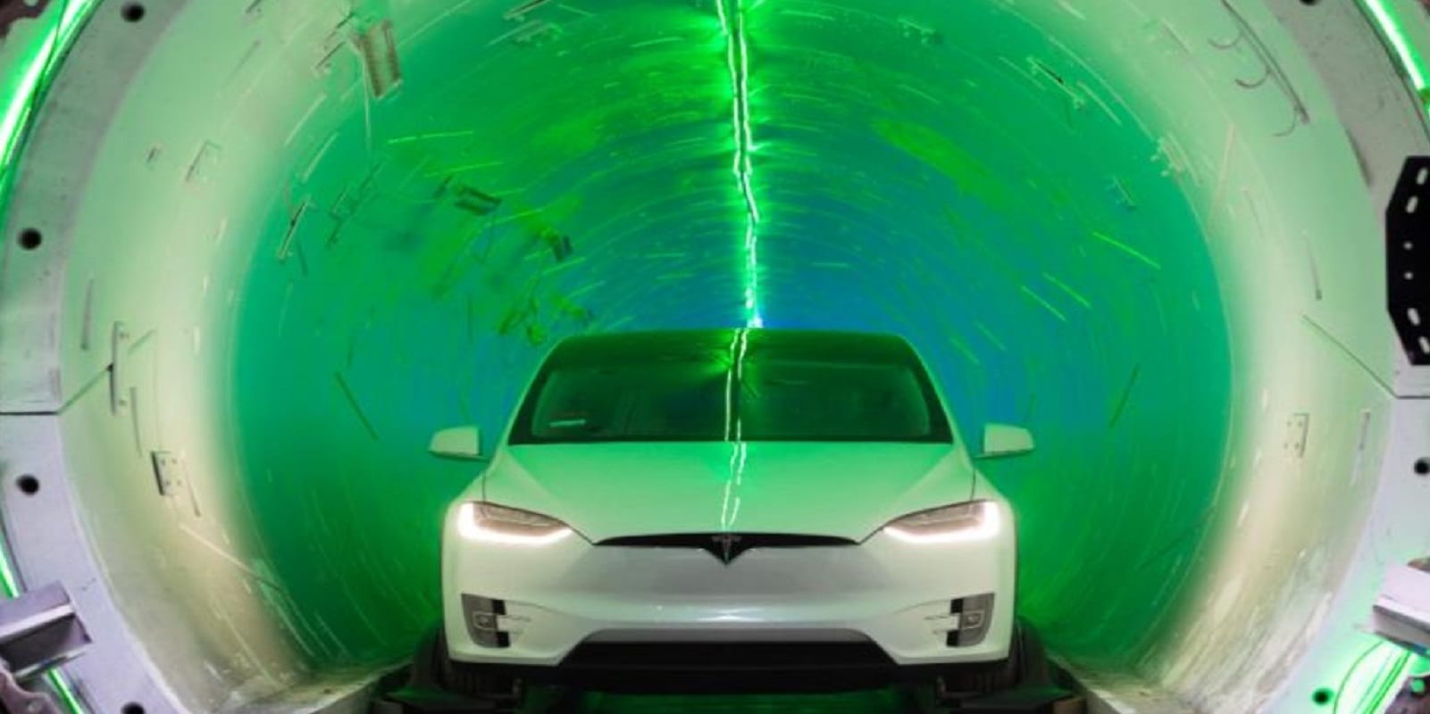 Tesla Model S owner locked out of his electric sedan for not paying Rs 20 lakh for new battery News in Hindi