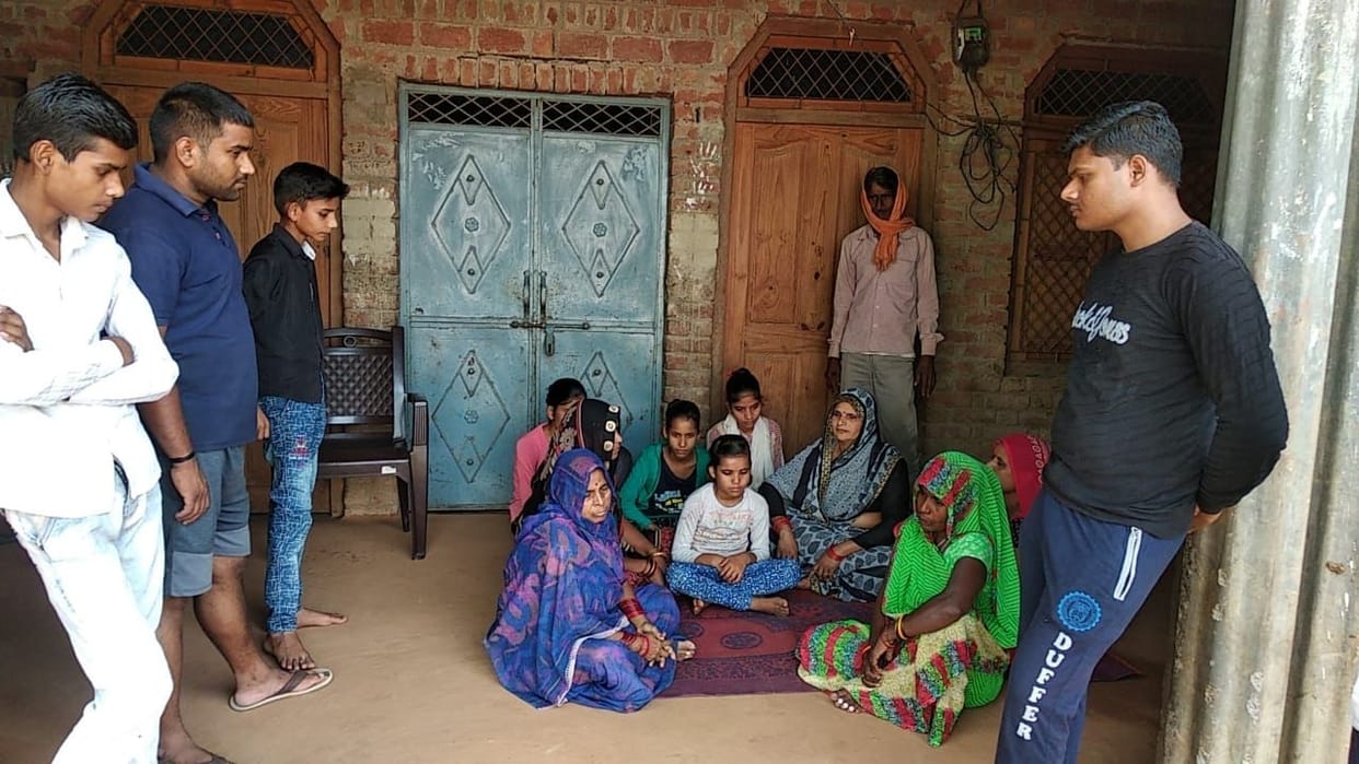 40 foreigners in the hope of 8 homecoming
