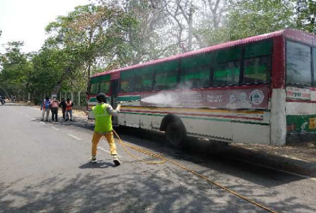 11 Hundred AMU Students Sent their home town