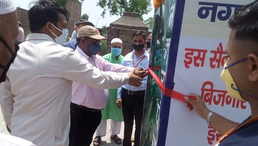 Sanitizer Tunnel installed in Sahanpur, distributed kit
