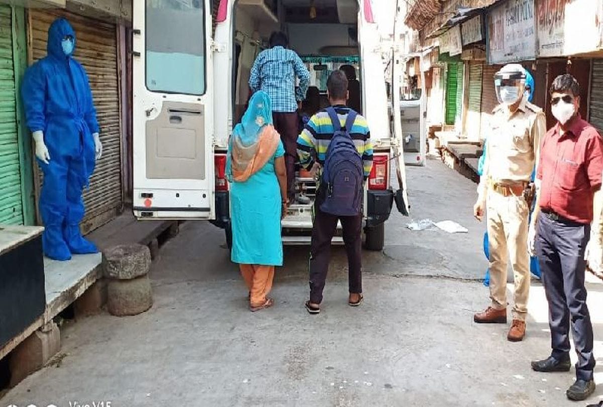 Many coronavirus positive got in Gorakhpur Basti mandal