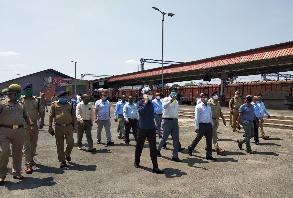 Gorakhpur district are sealed due to coronavirus
