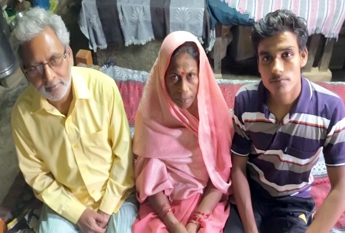 Complicated story: The mother raised, the son left and his own blood