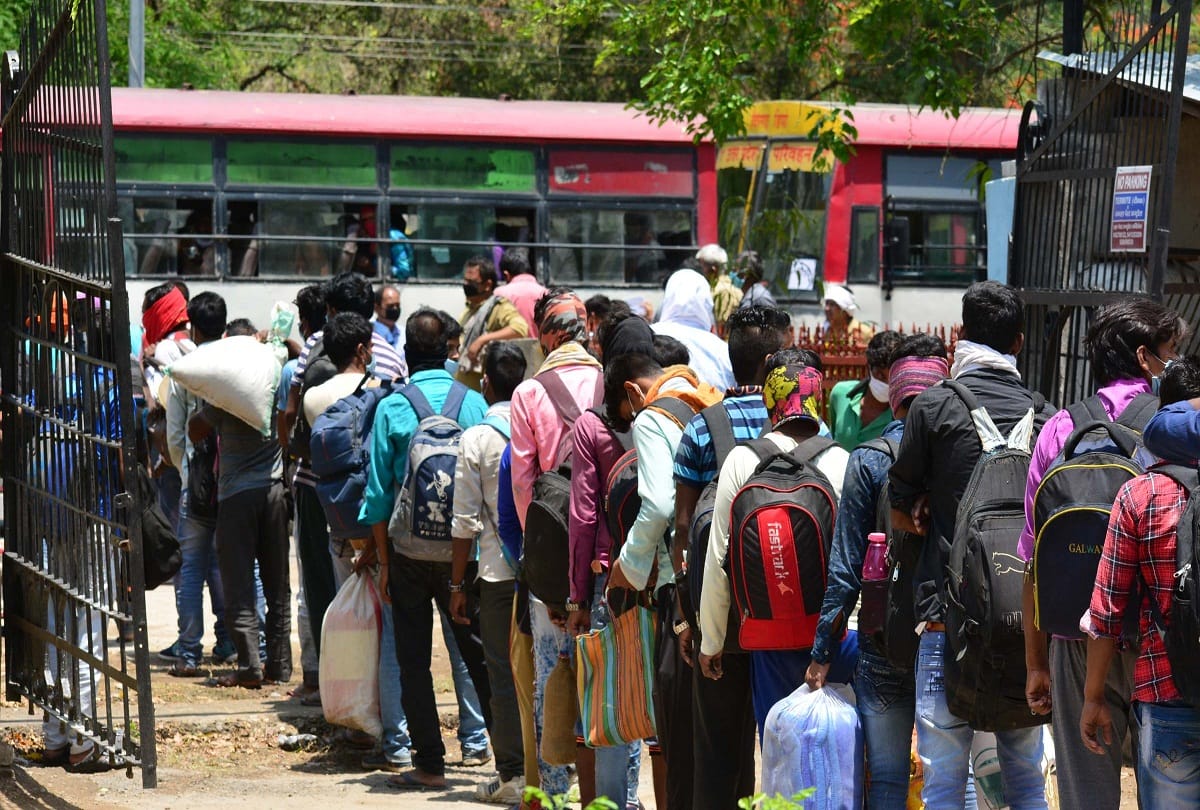 137 students were sent from Prayagraj to Madhya Pradesh
