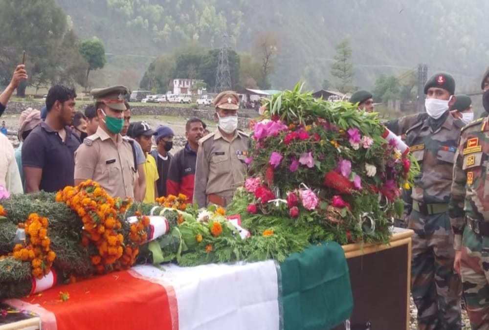 Encounter in jammu kashmir: Uttarakhand Two martyrs dead bodies may Arrived today to Village