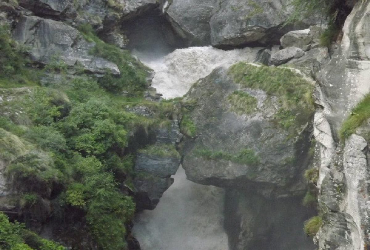 Strange Story of Last Indian Village Mana Mystery of Bheem pul