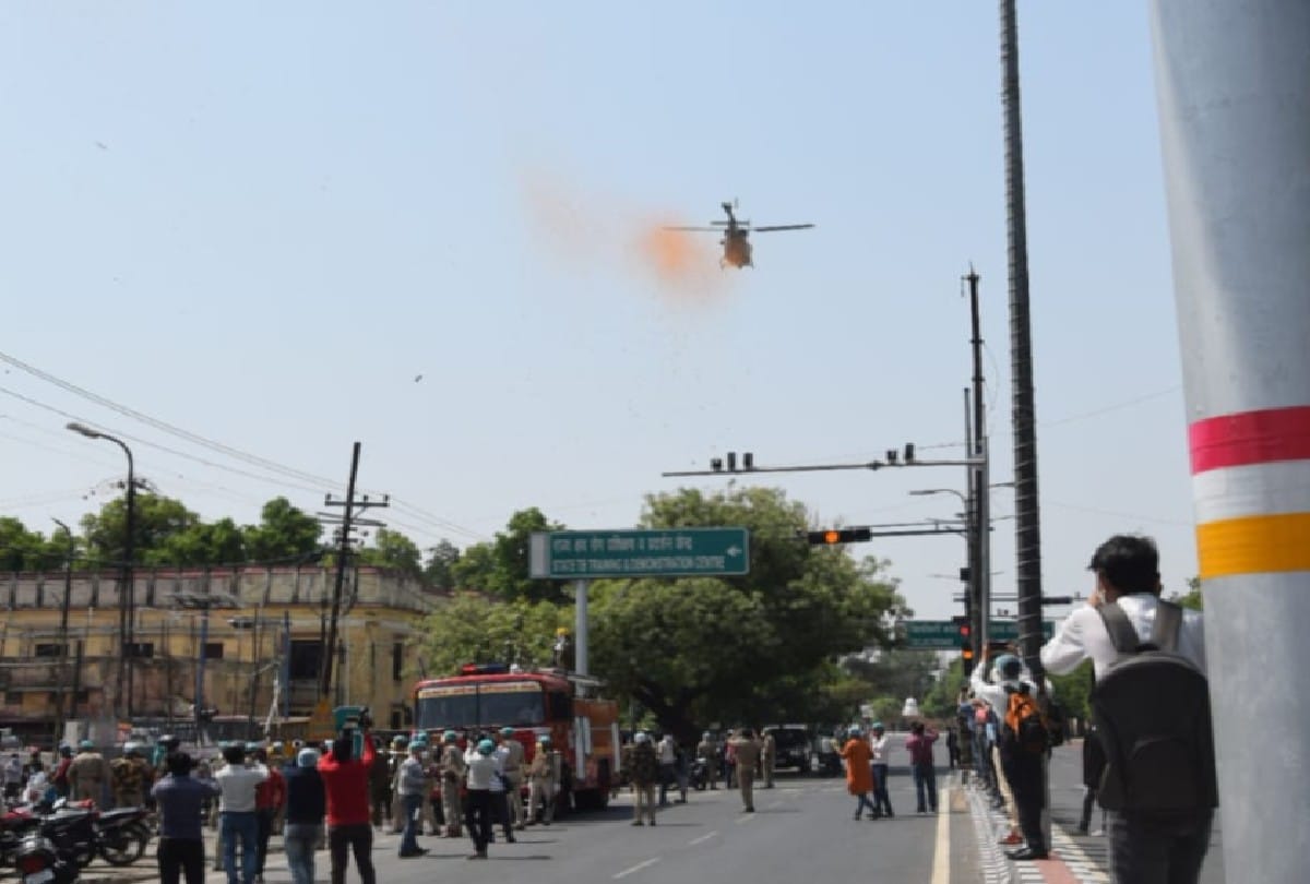 Indian Air Force Thank You To Warriors Fighting Against Coronavirus In Agra