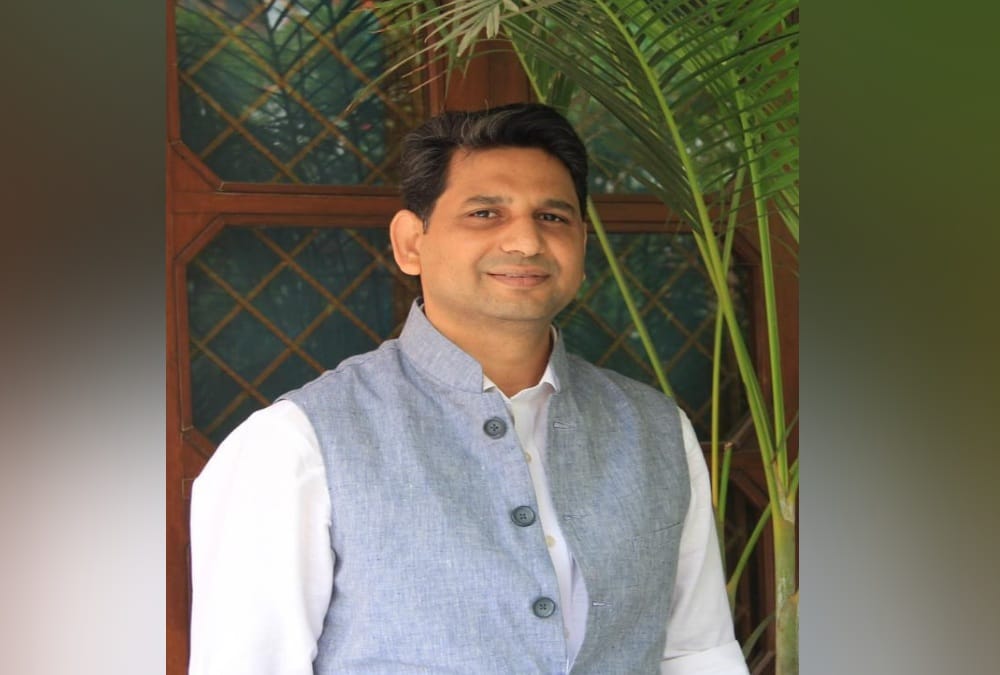 Uttarakhand Lockdown: PF commissioner Manoj yadav join amar ujala dehradun facebook live today