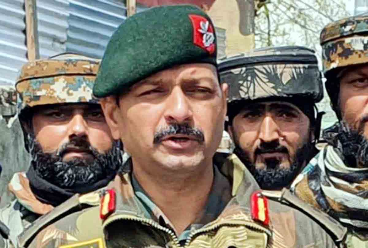 Handwara Encounter Latest News In Hindi, know about colonel Ashutosh Sharma, Terrorist received call on Colonel's phone
