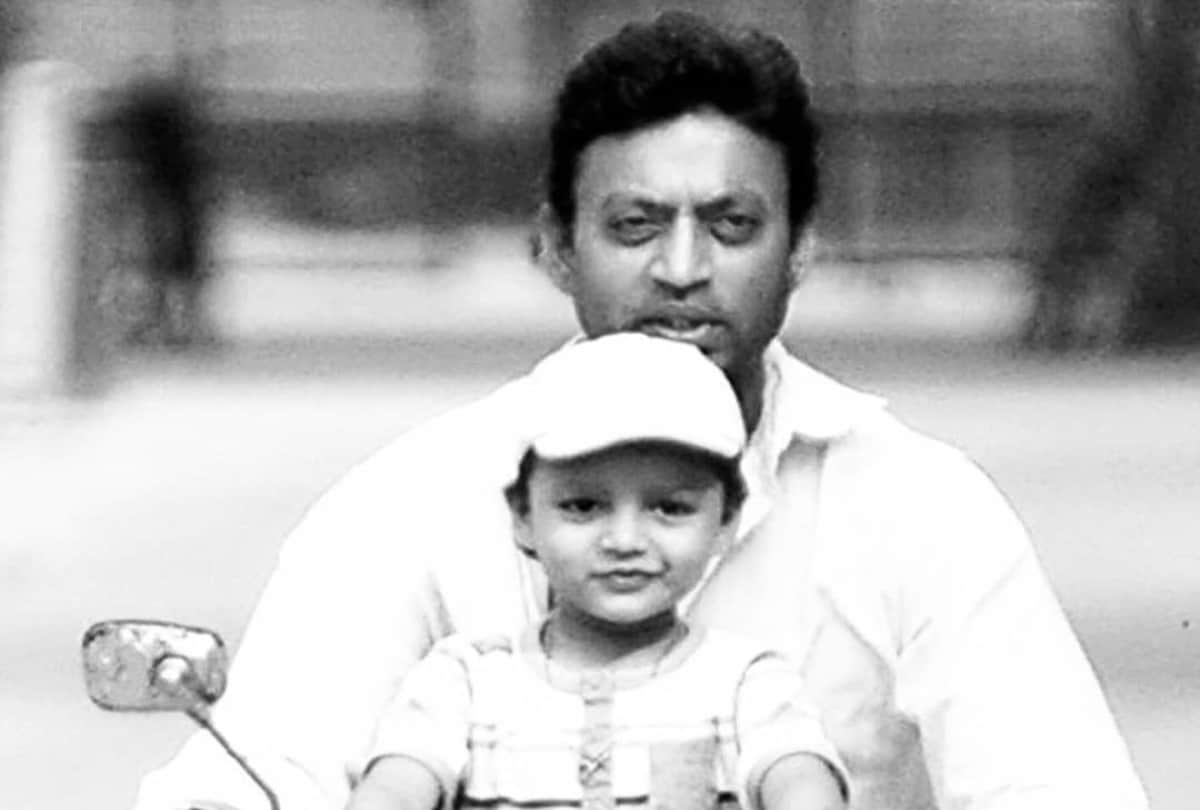 irrfan khan son ayaan khan share picture with his father