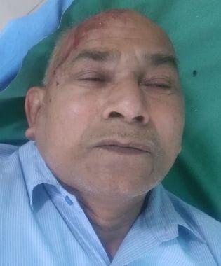 Tractor trolley going to funeral, four injured