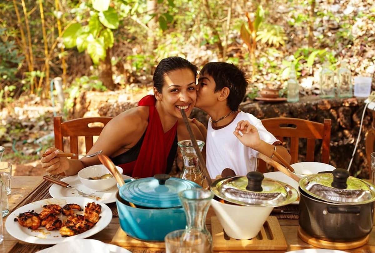 Malaika Arora Shares Throwback Photo With Son Arhaan Khan Says to a time where life felt normal