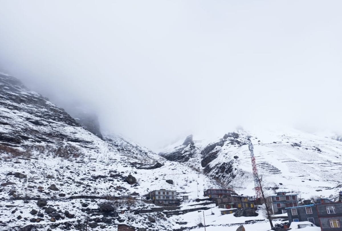 Fresh snowfall in rohtang keylong lahaul spiti yellow alert in next two days