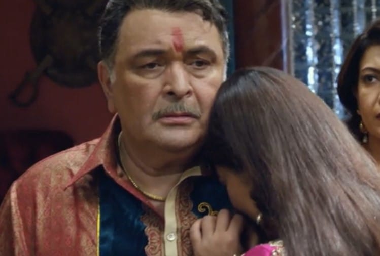 payal ghosh was launched in hindi cinema by rishi Kapoor in patel ki Punjabi shadi in year 2017