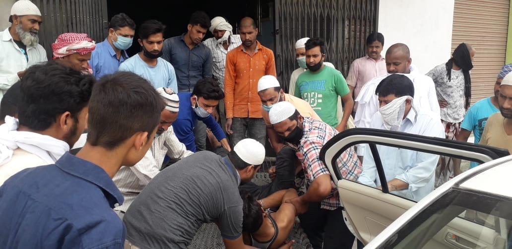 A young man who was doing electrical fitting fell to death