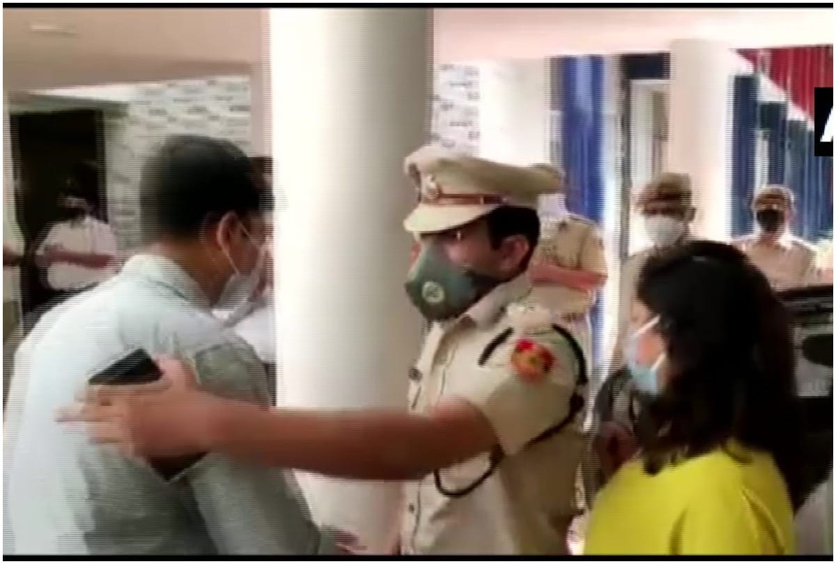 Delhi voilence dcp amit sharma back on duty after recovery gokulpuri chand bagh