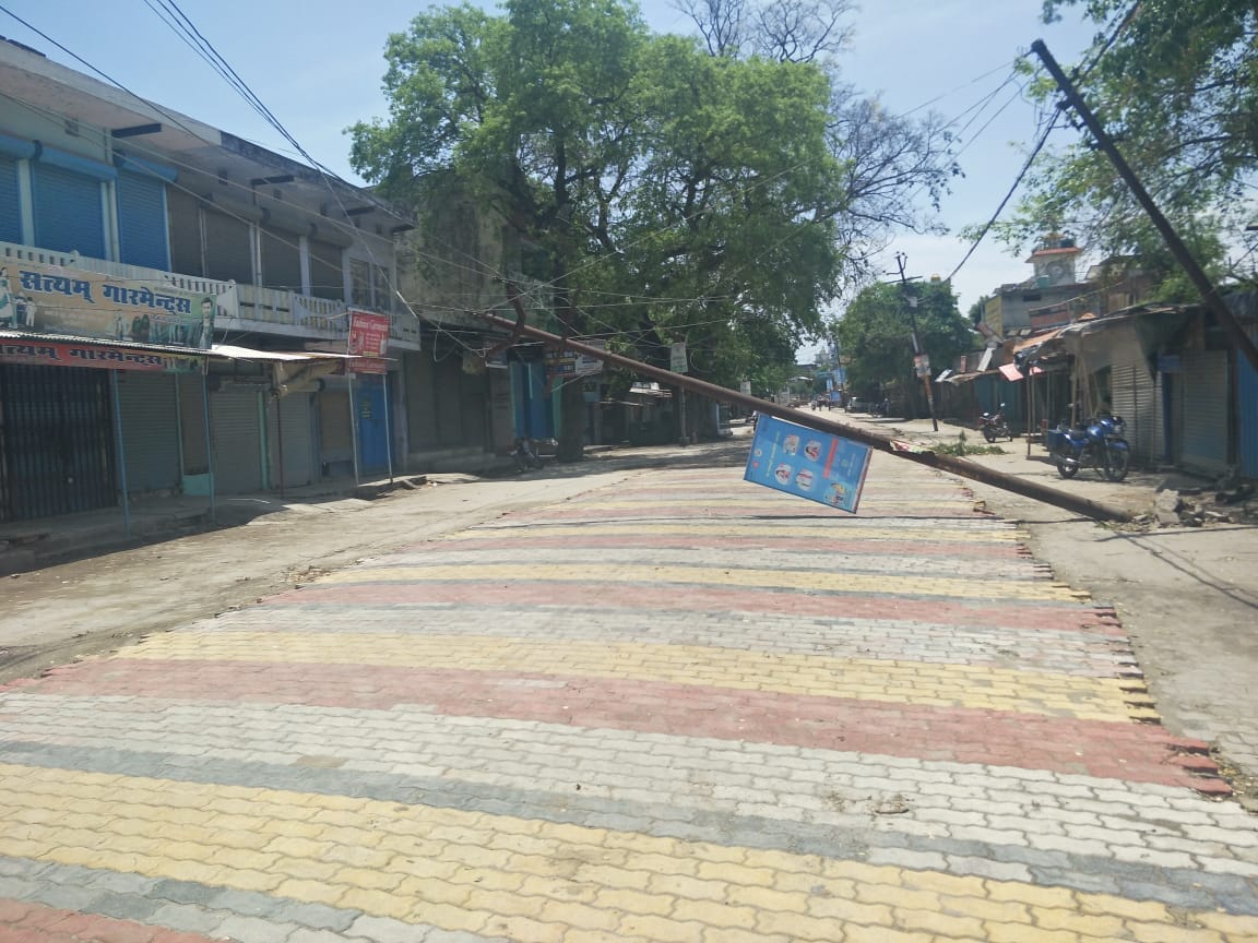 Thunderstorms and rains caused light throughout the district