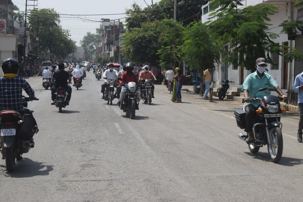 Increased activity on the streets, no shops open