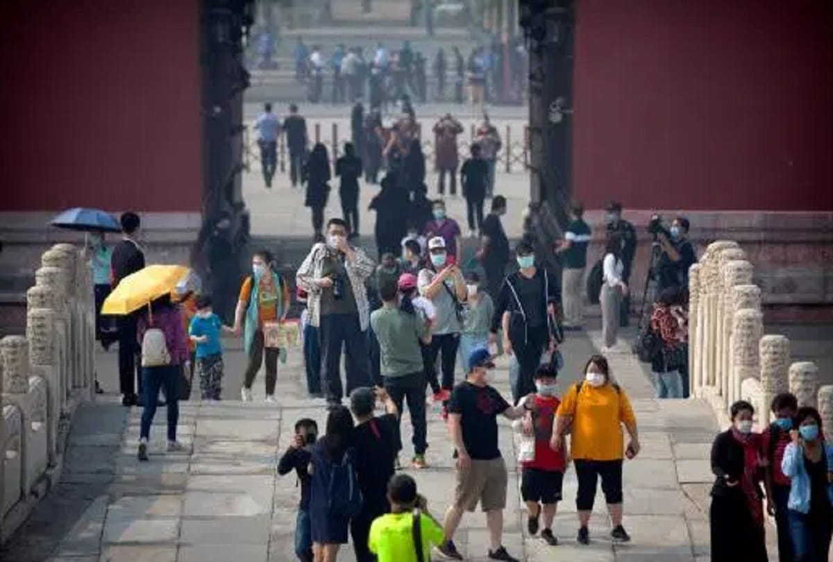 Millions travel in china during may day holiday tourism numbers increases after covid 19 lockdown