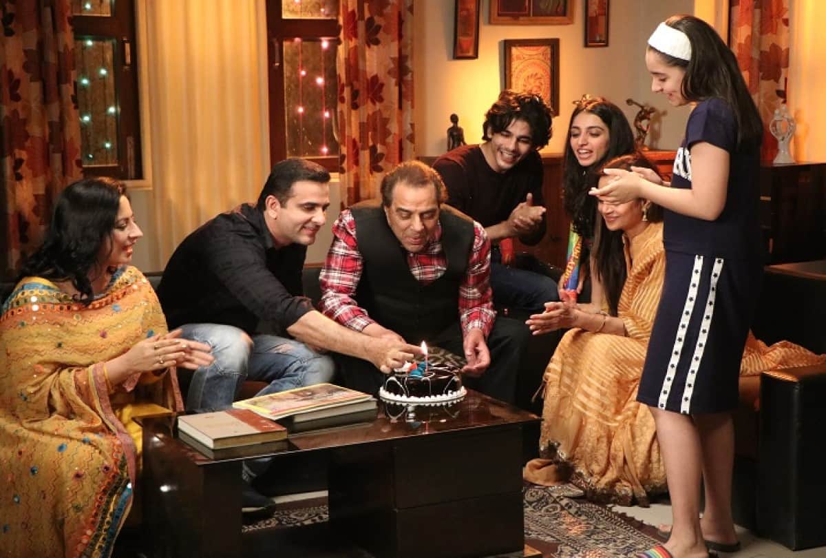 dharmendra will soon be seen on screen this film currently he in his farm house