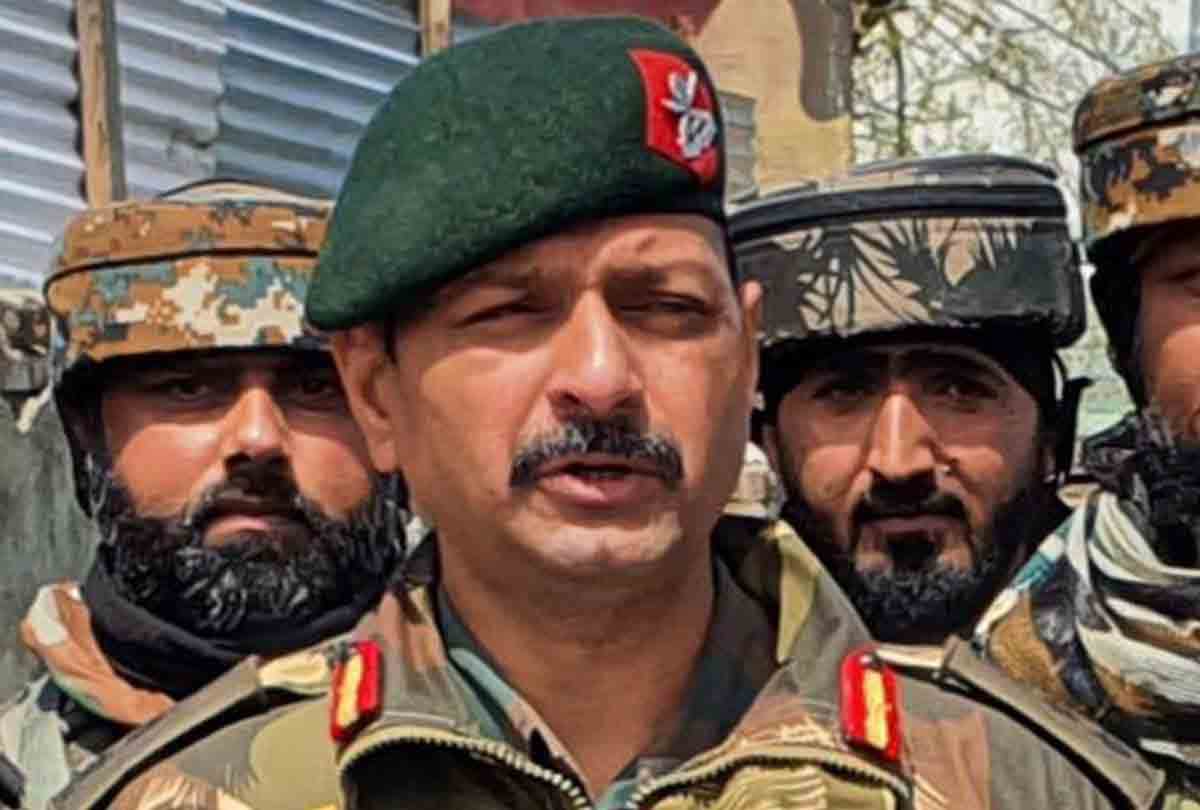 Handwara Encounter Latest News In Hindi, Shaheed Colonel Ashutosh Sharma and Major Anuj Sood story