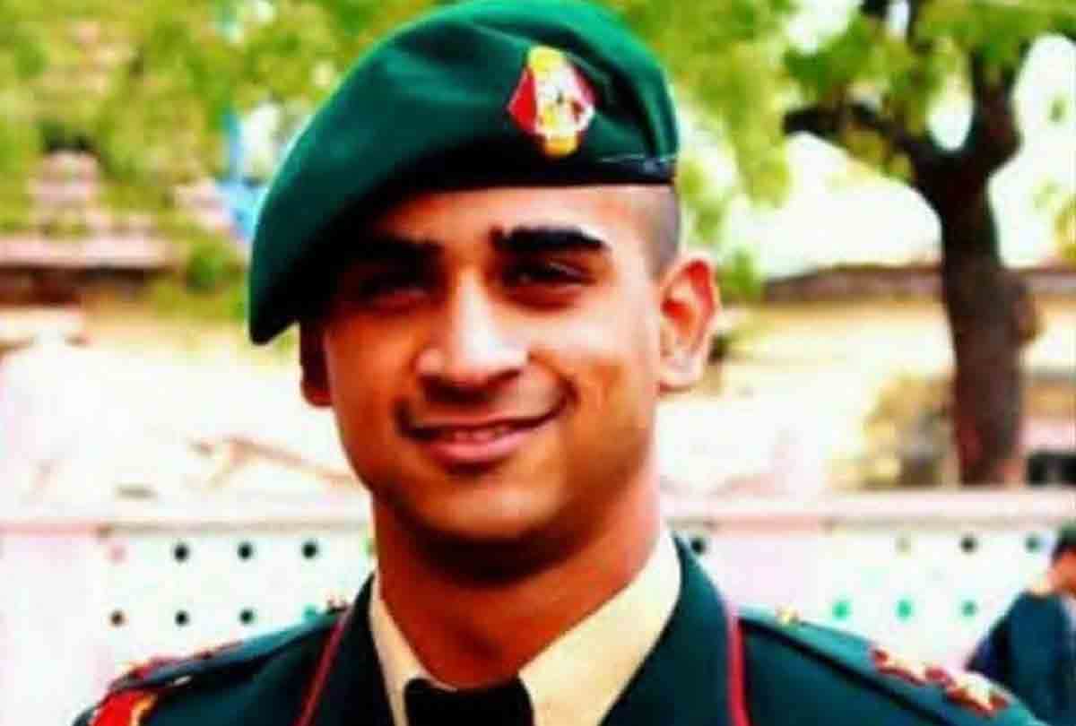 Handwara Encounter Latest News In Hindi, Shaheed Colonel Ashutosh Sharma and Major Anuj Sood story