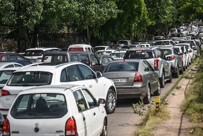 Chandigarh-Panchkula border's roads has Jam after Relaxation in lockdown