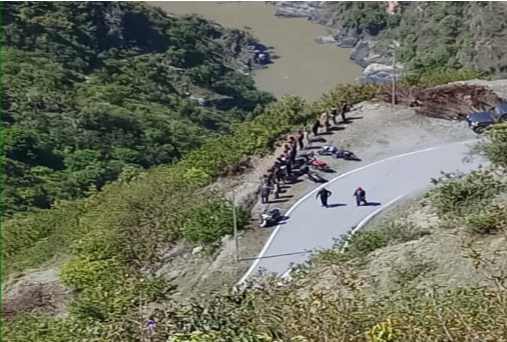 Scorpio Car fell into a ditch  in chakrata, Three people died from same village, two injured