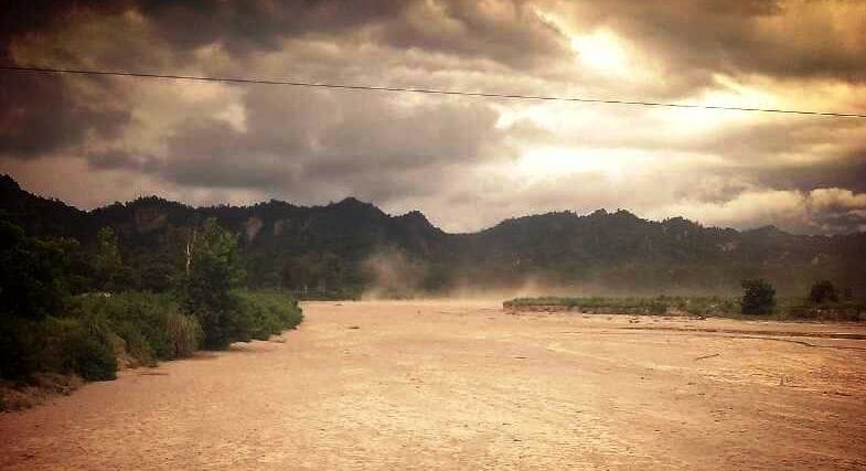 Beautiful views of the mountains are seen in Kalagarh